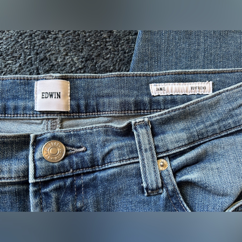 Edwin: Mid-Rise Jamie Boyfriend Jeans - Picture 3 of 8